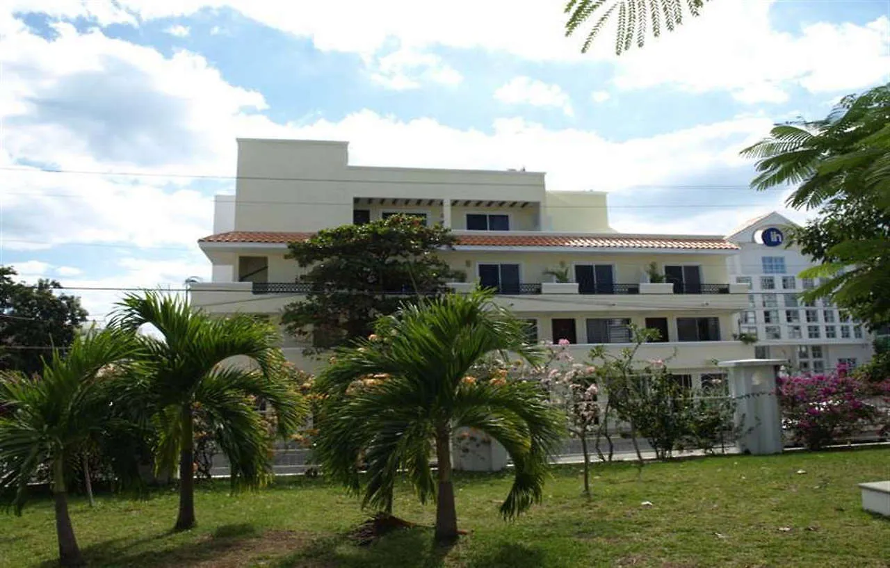 Hotel El Campanario Playa Del Carmen location